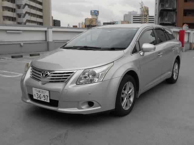 TOYOTA AVENSIS WAGON 2012