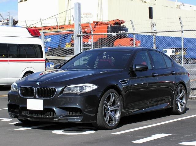 BMW M5 2012