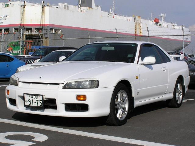 NISSAN SKYLINE 1999