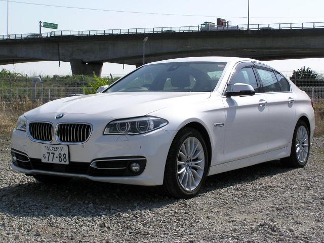 BMW 5 SERIES 2016
