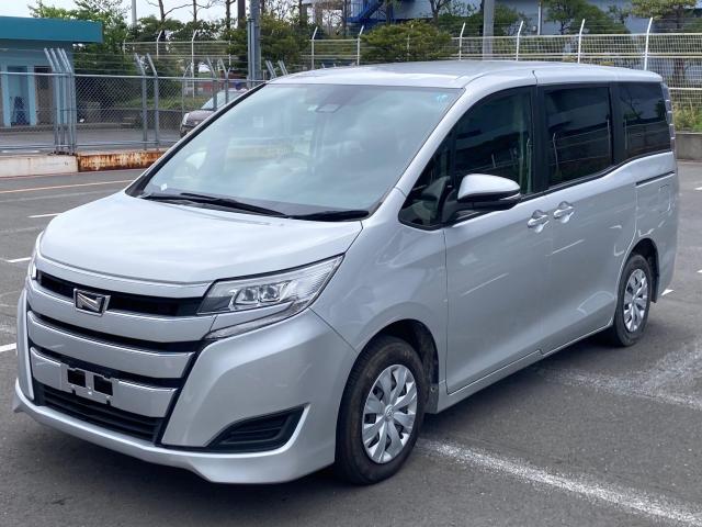 TOYOTA NOAH 2019
