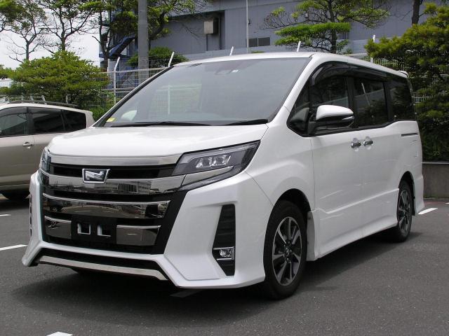 TOYOTA NOAH 2019