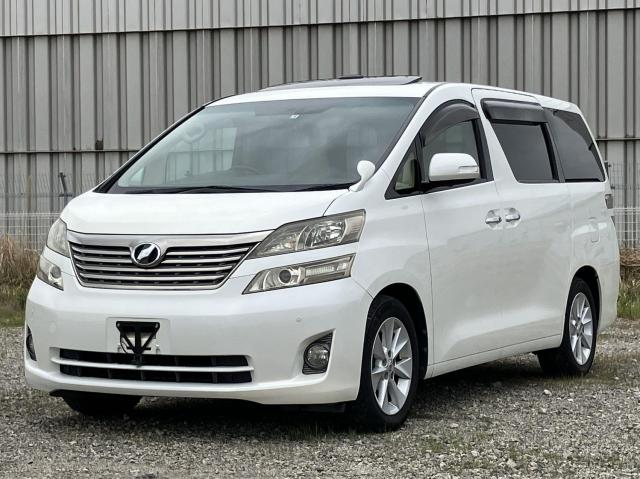 TOYOTA VELLFIRE 2009