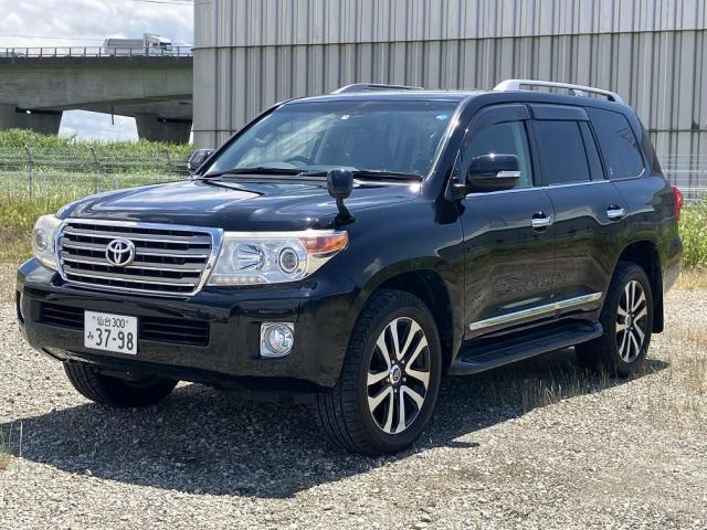 TOYOTA LAND CRUISER 2013