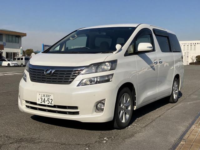 TOYOTA VELLFIRE 2010