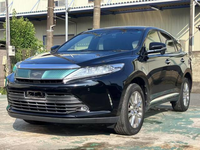TOYOTA HARRIER 2019
