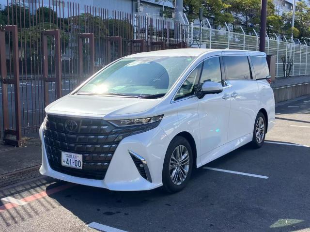 TOYOTA ALPHARD 2023
