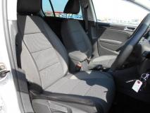 VOLKSWAGEN GOLF 2012