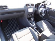 VOLKSWAGEN GOLF 2012