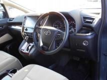 TOYOTA ALPHARD 2015