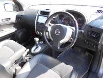 NISSAN X-TRAIL 2012