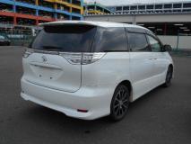 TOYOTA ESTIMA 2014