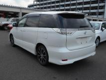 TOYOTA ESTIMA 2014