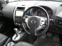 NISSAN X-TRAIL 2012