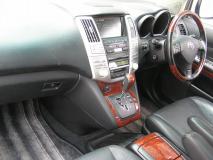 TOYOTA HARRIER 2008