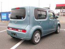 NISSAN CUBE 2012
