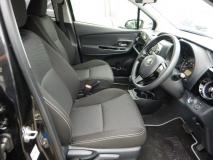 TOYOTA VITZ 2019