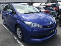 TOYOTA WISH 2015