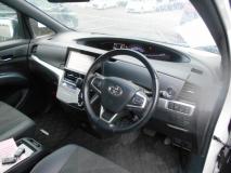 TOYOTA ESTIMA 2016