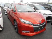 TOYOTA WISH 2015