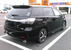 TOYOTA WISH 2013
