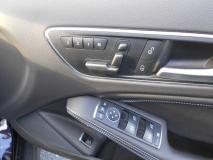 MERCEDES BENZ GLA180 2015