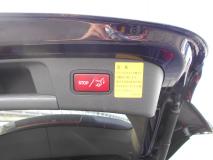 MERCEDES BENZ GLA180 2015