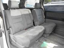 TOYOTA ALPHARD 2004