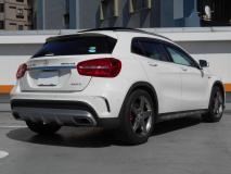MERCEDES BENZ GLA 45 AMG 2015