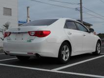 TOYOTA MARK X 2010