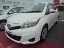 Used TOYOTA VITZ