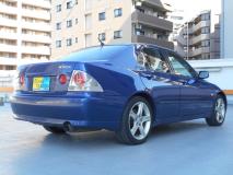 TOYOTA ALTEZZA 2000
