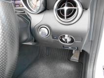 MERCEDES BENZ SLC 2016