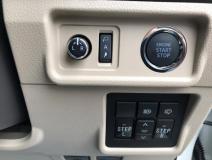 TOYOTA LAND CRUISER PRADO 2019