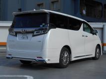 TOYOTA VELLFIRE 2018