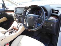 TOYOTA VELLFIRE 2018