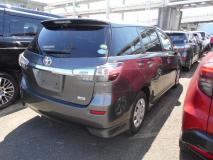 TOYOTA WISH 2015