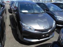 TOYOTA WISH 2015