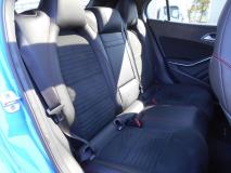 MERCEDES BENZ GLA180 2015