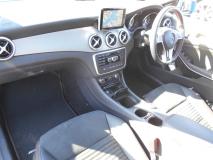 MERCEDES BENZ GLA180 2015