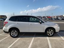 SUBARU FORESTER 2013