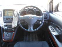 TOYOTA HARRIER 2008