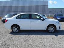 TOYOTA COROLLA AXIO 2013