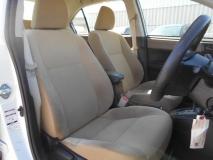 TOYOTA COROLLA AXIO 2013