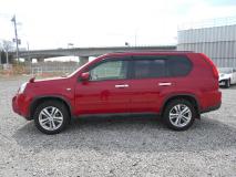 NISSAN X-TRAIL 2013