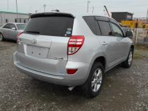 TOYOTA RAV4 2009