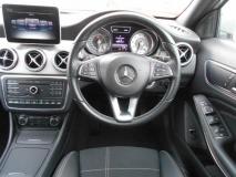 MERCEDES BENZ GLA 2016