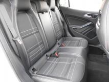 MERCEDES BENZ GLA 2016