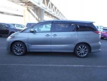 TOYOTA ESTIMA 2016