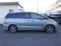 TOYOTA ESTIMA 2016